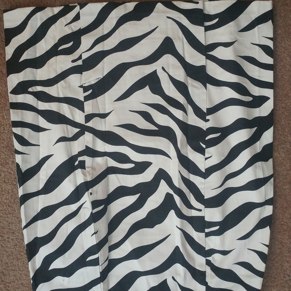 Sunny leigh 14p skirt - Picture 6 of 6